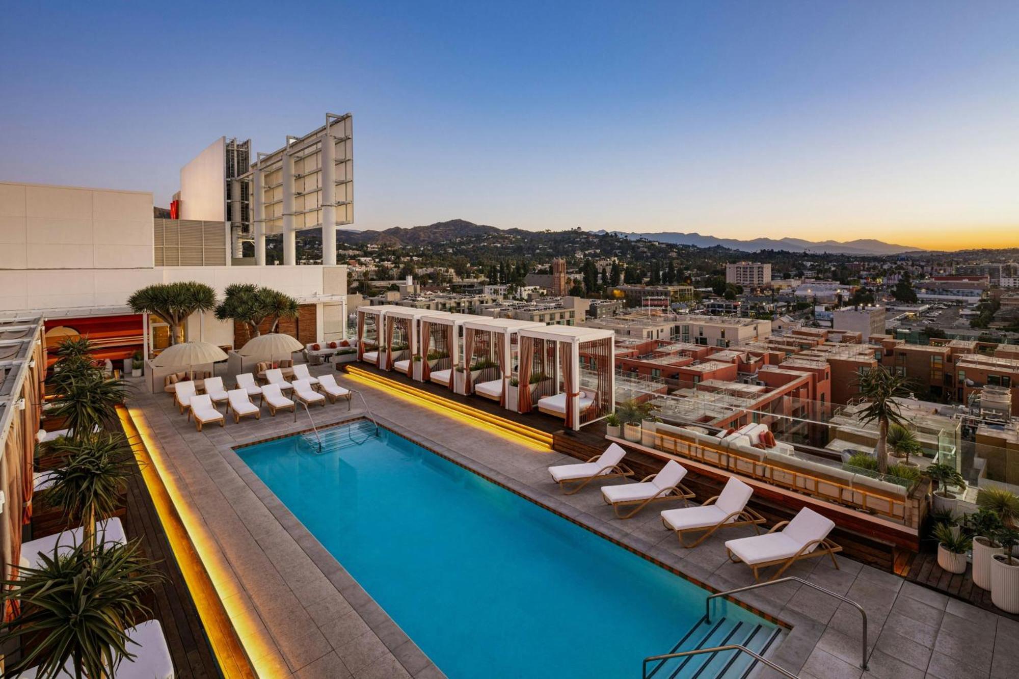 W Hollywood Hotell Los Angeles Exteriör bild